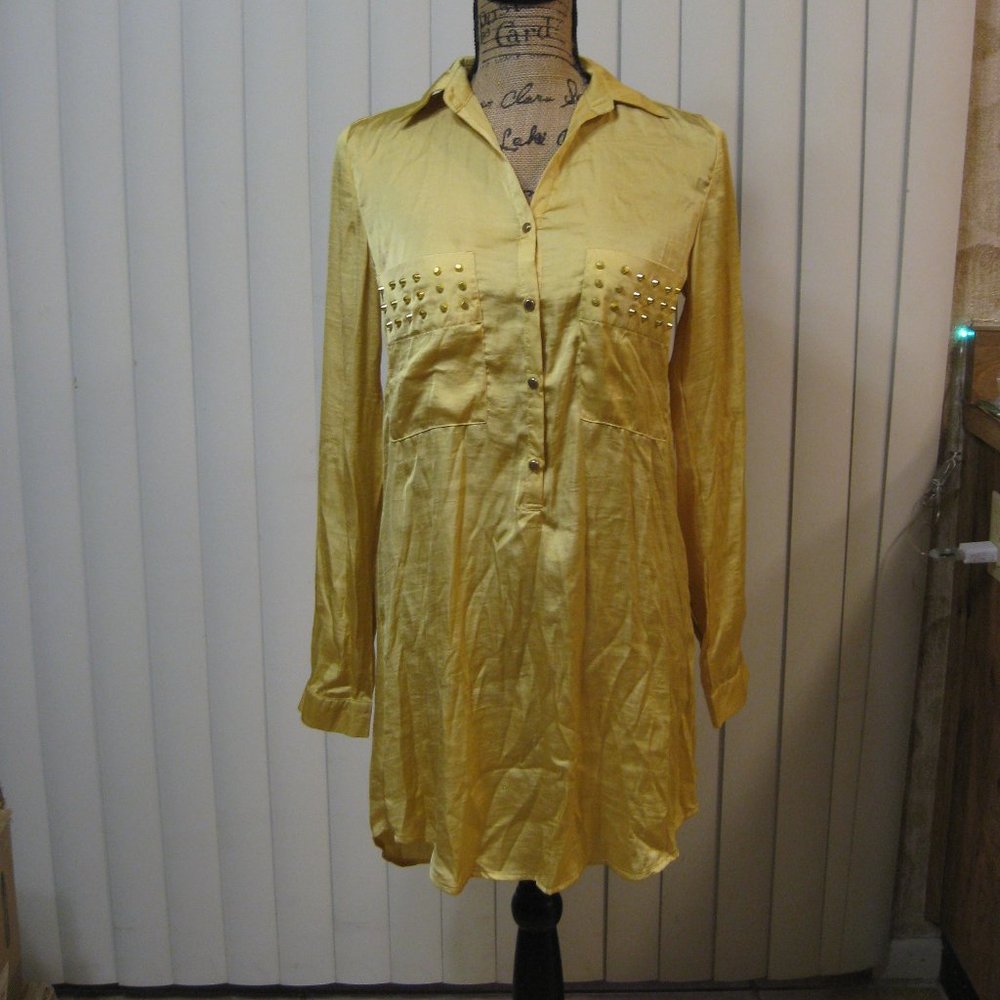NWOT Arden B yellow gold blouse shirt top XS extra small